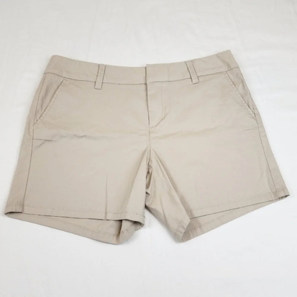 G.H Brass & CO. shorts Size 12